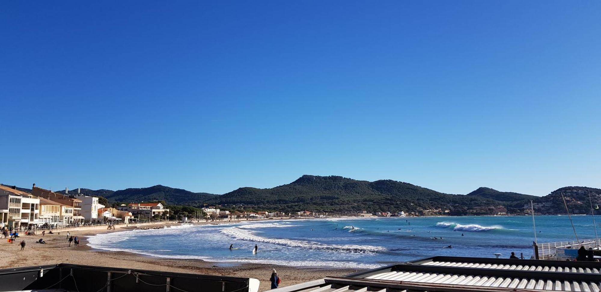 Appartement Les Pieds Dans L'Eau à Saint-Cyr-sur-Mer Extérieur photo