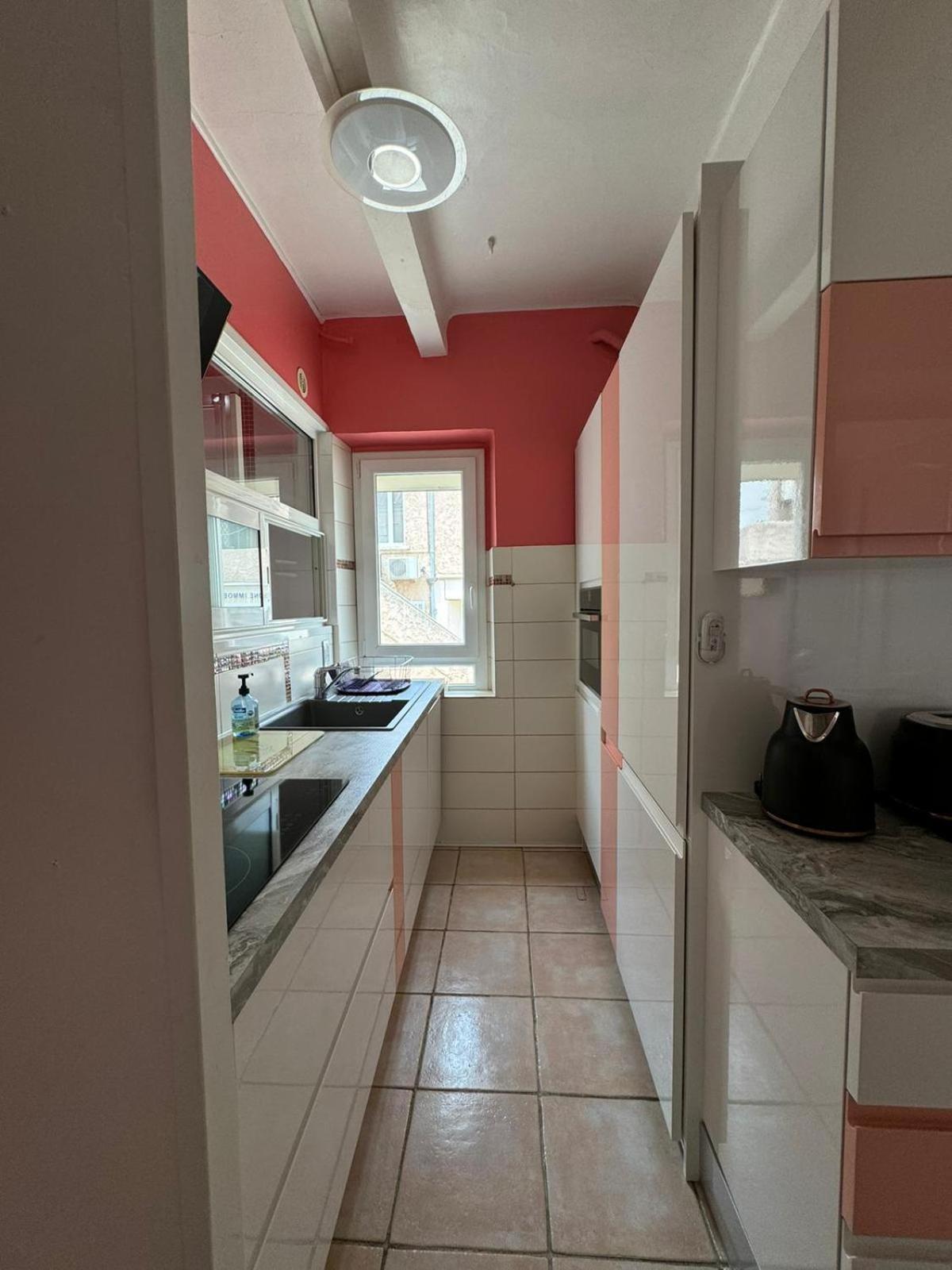 Appartement Les Pieds Dans L'Eau à Saint-Cyr-sur-Mer Extérieur photo