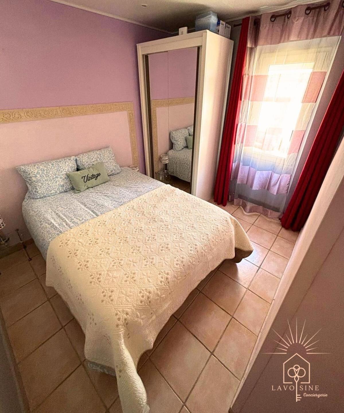 Appartement Les Pieds Dans L'Eau à Saint-Cyr-sur-Mer Extérieur photo